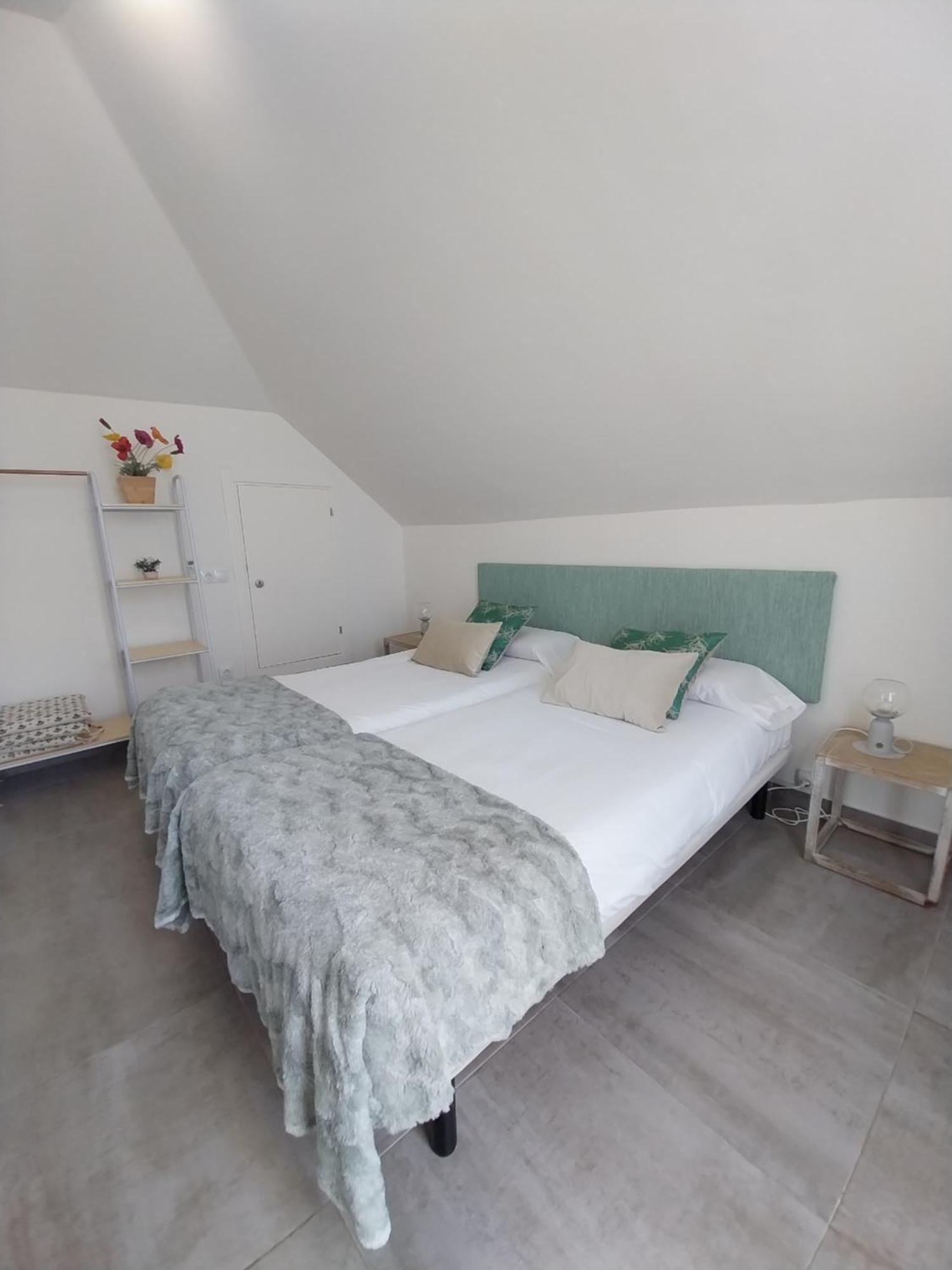 Apartamentos El Marques Málaga Kamer foto