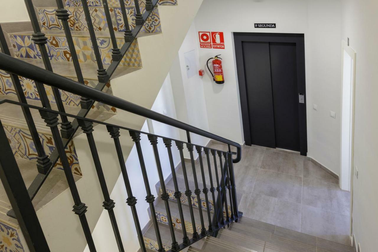 Apartamentos El Marques Málaga Buitenkant foto