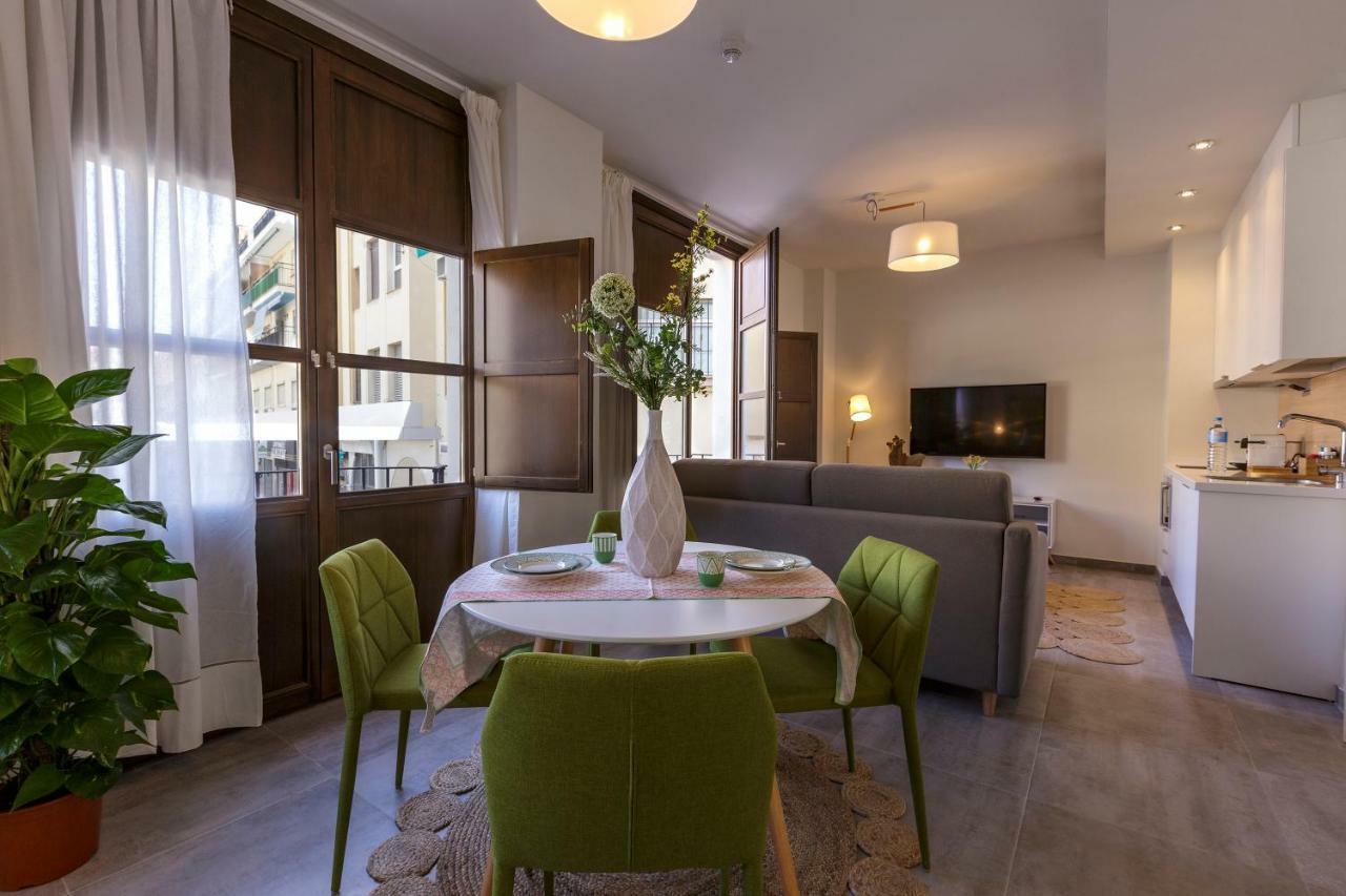 Apartamentos El Marques Málaga Buitenkant foto
